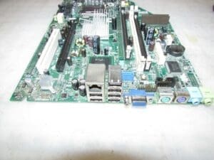 HP 381029-001 Motherboard WITH 2.80GHz PENTIUM 4