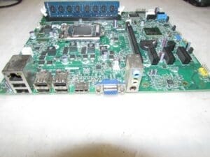 Dell 0M5DCD MOTHERBOARD WITH i3-2120 CPU AND 4GB RAM