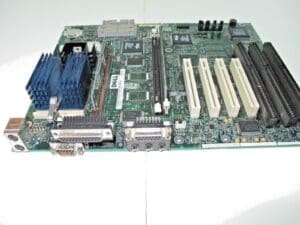 DELL 98211 MOTHERBOARD WITH SY022 PENTIUM +32MB RAM