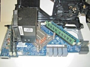 HP 2nd CPU Memory Board Workstation Z620 - 689471-001 + XEON E5-2643 + 16GB RAM
