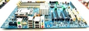 HP 586766-002 MOTHERBOARD + 3.06GHz INTEL XEON SLBEY CPU