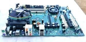 XFX NFORCE 680I LT SLI B-N680-I Motherboard + 2.4GHz INTEL SL90M CPU + H/S & FAN