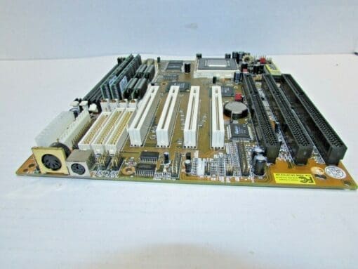 Intel Socket 7 Motherboard Mb82165087 + Pentium Mmx + Ram