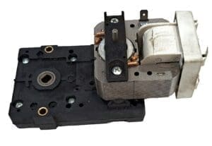 NUAIRE AWEL C 48-R Centrifuge Door Latch Assembly