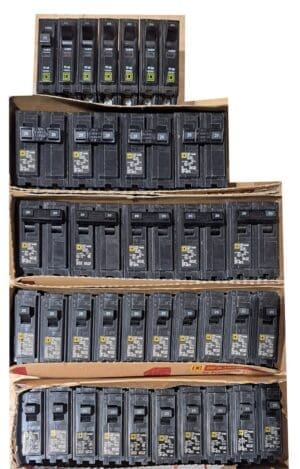 Lot of 35 Square D 20 AMP (32 ea) DP-4075 and (3 ea) DR-5972 Breakers