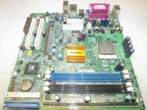 MATSONIC MS9158E MOTHERBOARD WITH 2.40GHz PENTIUM 4 CPU