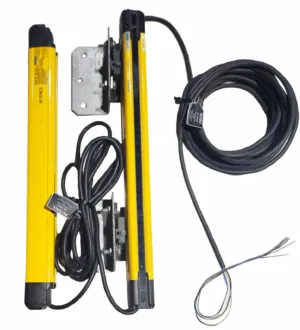 KEYENCE GL-R20H Safety Light Curtain Set Receiver & Transmitter + Cables/Bracket
